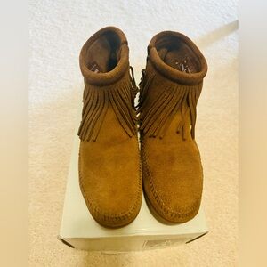 Minnetonka Zip Booties!
